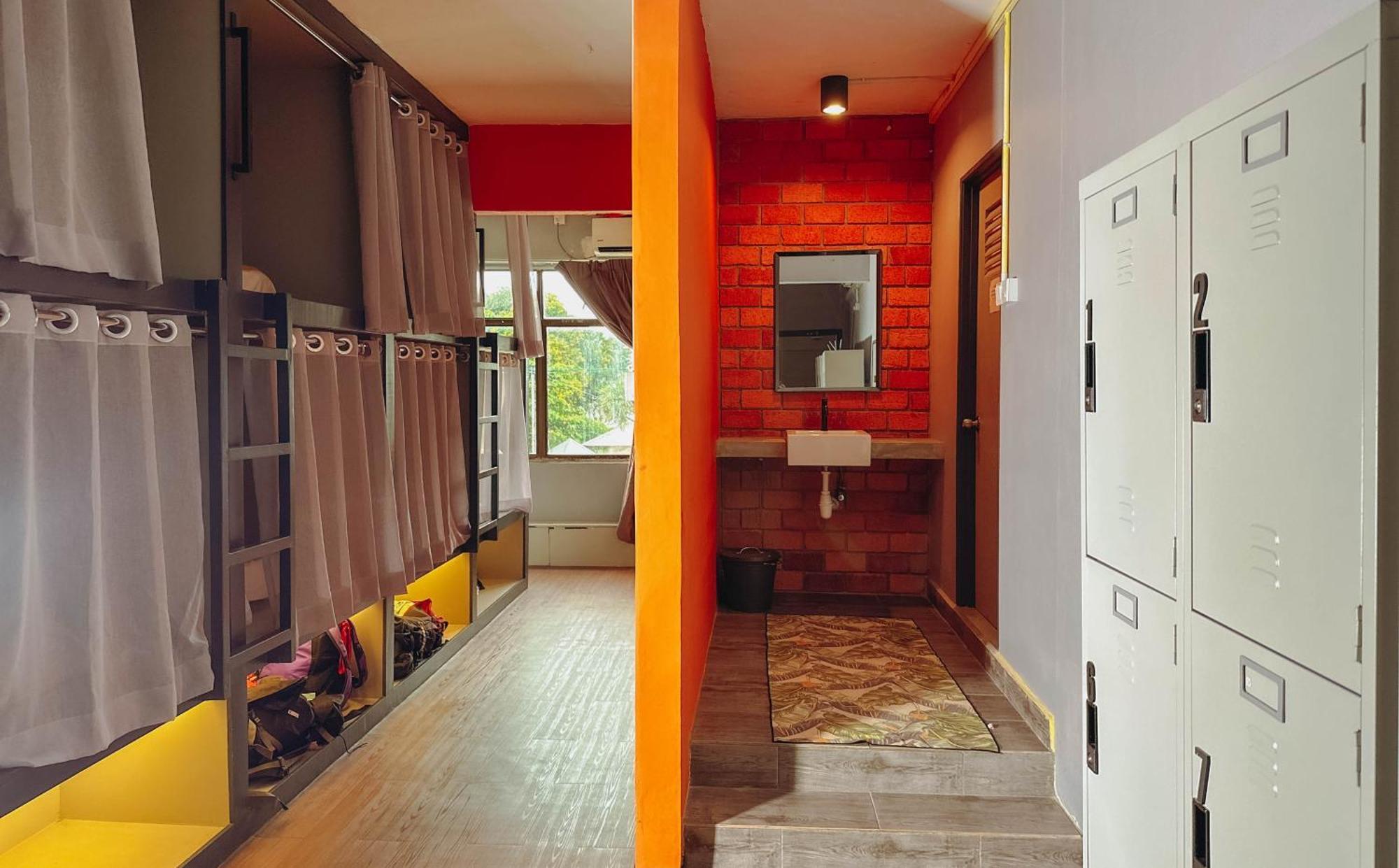 Arch Dormitorio Cenang Pantai Cenang  Bagian luar foto